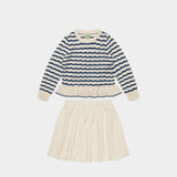 Ecru/Indigo sweater & Harlekin Skirt