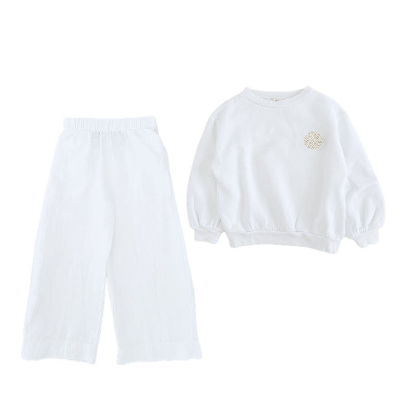 White Sweater & Linen Pants "Outfit set"