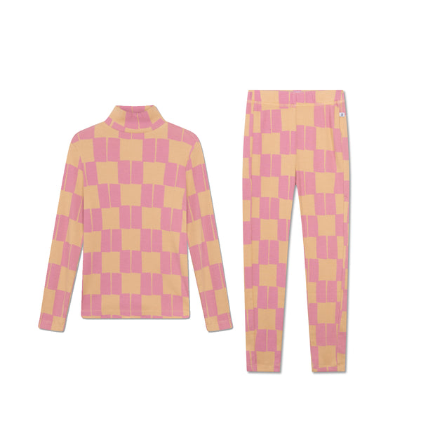 legging & turtle neck top | soft pink tiles