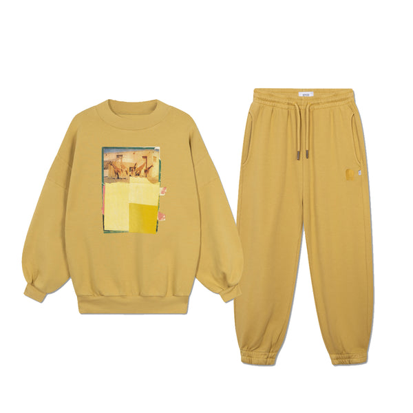crewneck sweater & sweatpants | washed golden