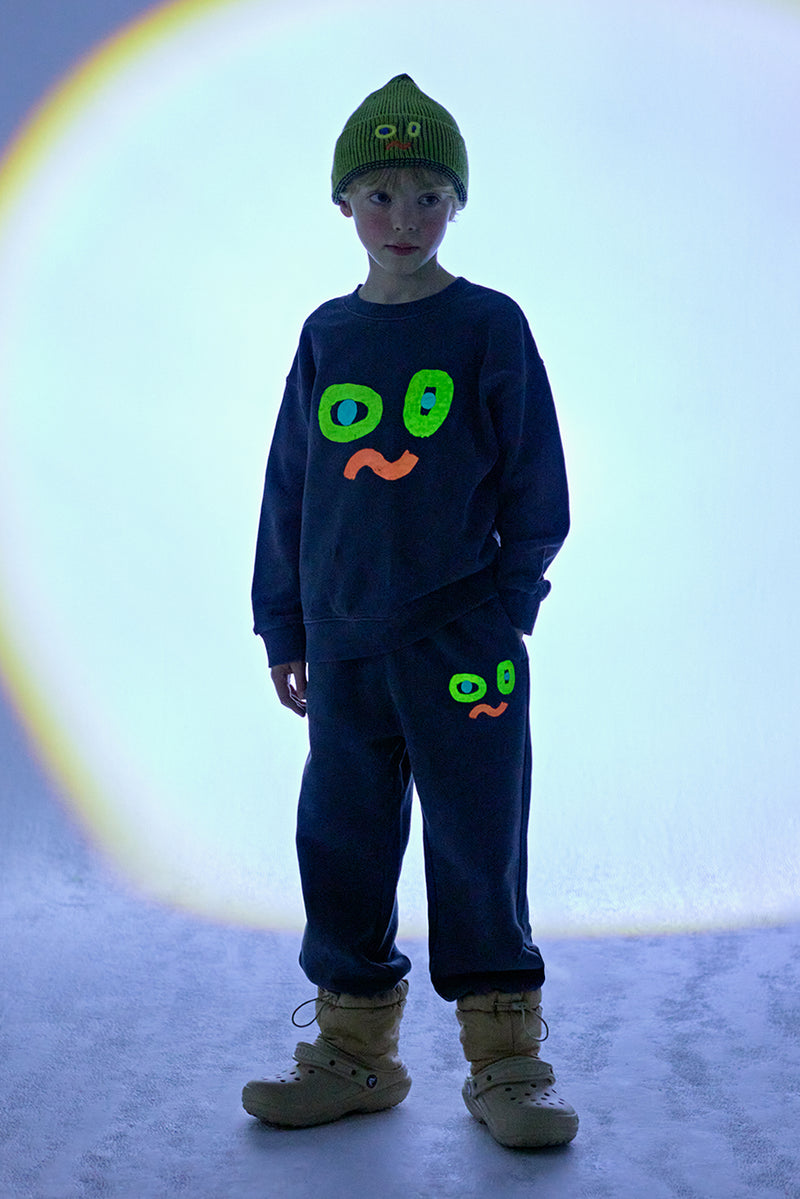 Catchy Face Pigment Tracksuit (Glow in the dark)