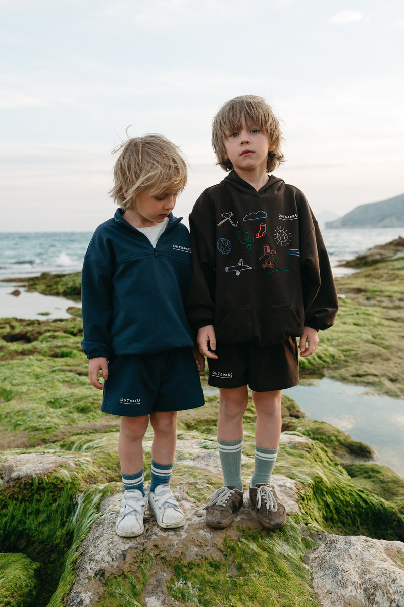 Navy outdoors sweatshirt with zipper & shorts "Outfit set"