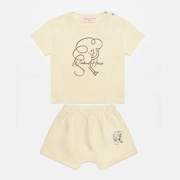Soft yellow Weekend Kid t-shirt & shorts "baby Outfit set"